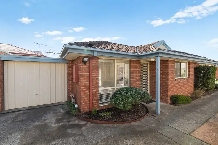 3/383 Station Street
