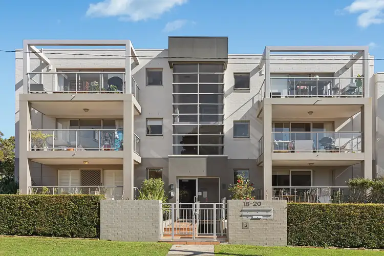 Fourth view of Homely apartment listing, 1/18-20 Banksia Street, Dee Why NSW 2099