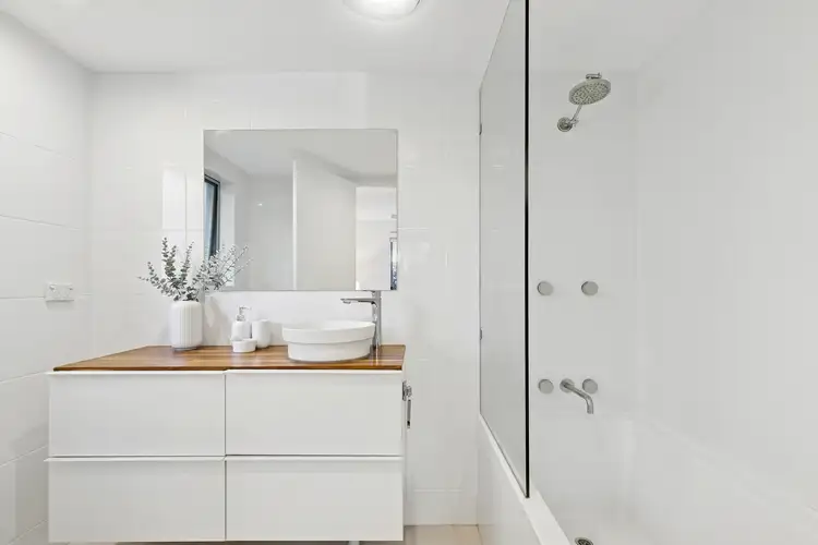 Fifth view of Homely apartment listing, 1/18-20 Banksia Street, Dee Why NSW 2099