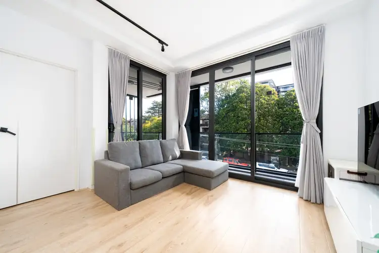 Third view of Homely apartment listing, 19/12 Park Avenue, Waitara NSW 2077