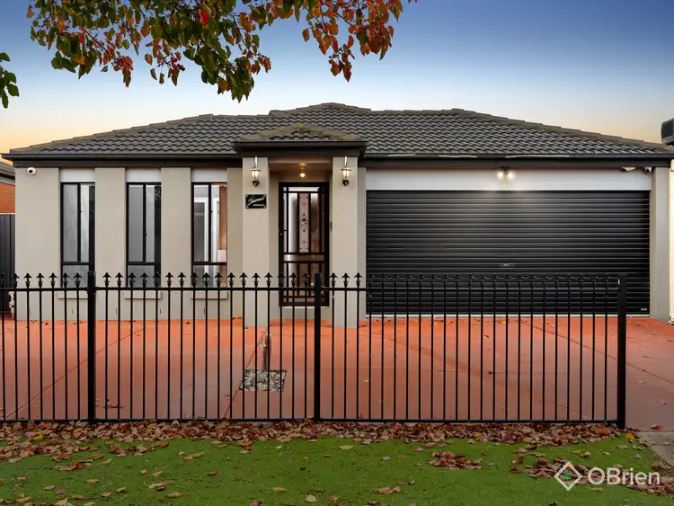 4 Corey Close, Deer Park VIC 3023
