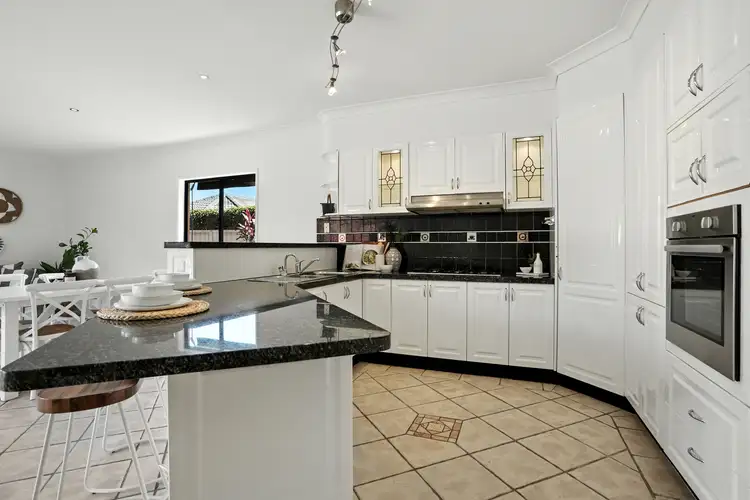 Fourth view of Homely house listing, 5 She Oak Close, Hamlyn Terrace NSW 2259