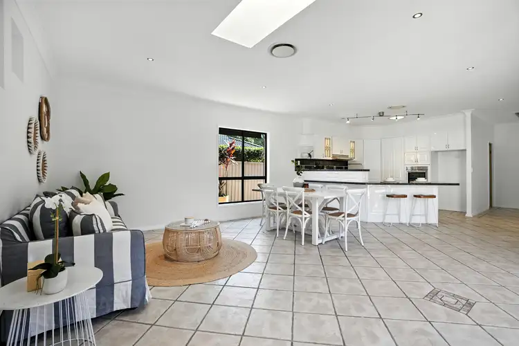 Fifth view of Homely house listing, 5 She Oak Close, Hamlyn Terrace NSW 2259