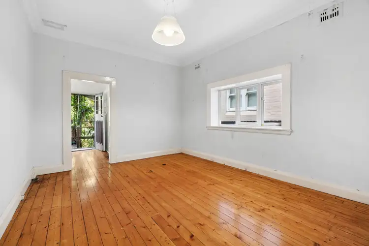 Sixth view of Homely house listing, 5 Lavender Street, Mcmahons Point NSW 2060