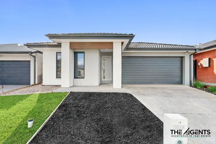19 Heidelberg Street, Mambourin VIC 3024