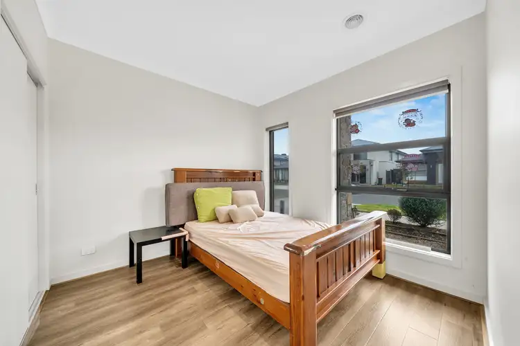 Fifth view of Homely house listing, 39 Positano Circuit, Berwick VIC 3806
