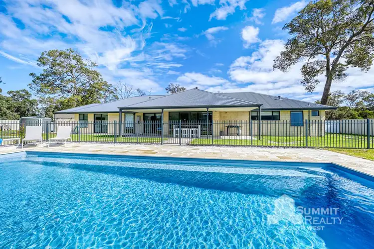 20 East Road, Capel WA 6271