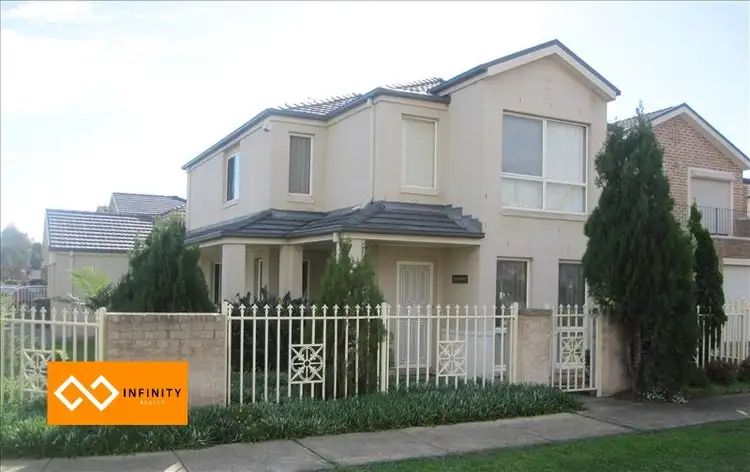 31 Laurina Ave Avenue, Fairfield East NSW 2165