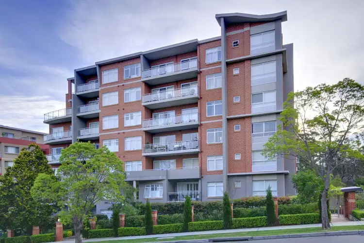 21/14-18 College Crescent, Hornsby NSW 2077