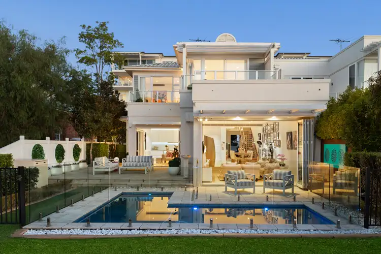 127 Peninsula Drive, Breakfast Point NSW 2137