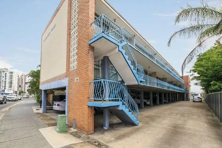 8/2930 Gold Coast Highway, Surfers Paradise QLD 4217