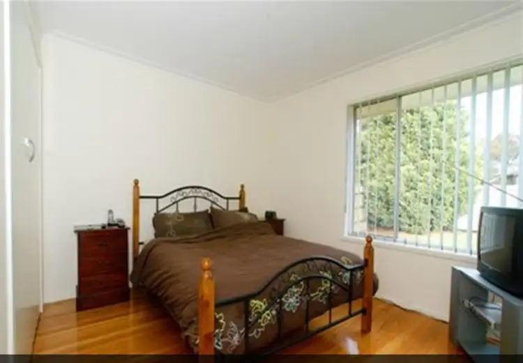 Fifth view of Homely unit listing, 1/9 Cranbourne Drive, Cranbourne VIC 3977