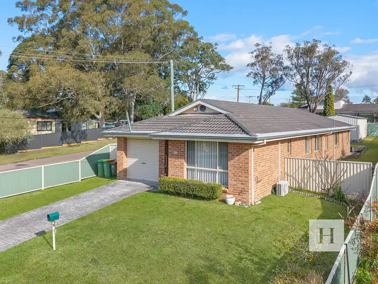 50 Manuka Parade