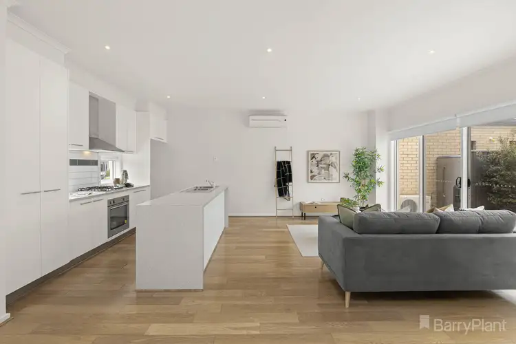 Fourth view of Homely house listing, 20 Edgeware Close, Pakenham VIC 3810