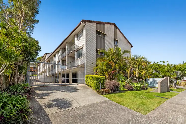 4/28 Miles Street, Coolangatta QLD 4225