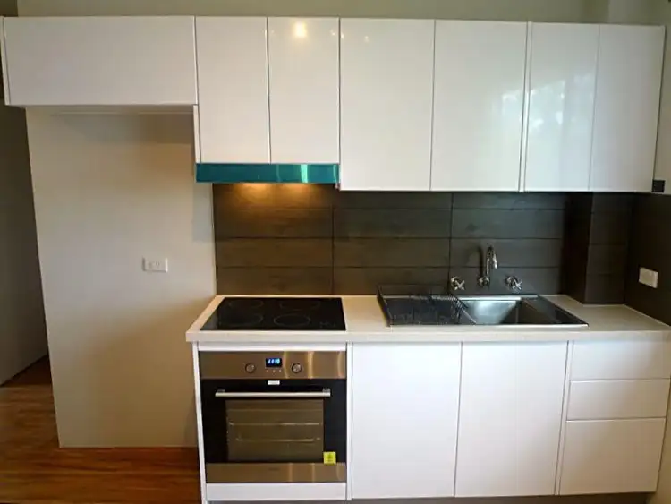 35/29-31 Johnston Street