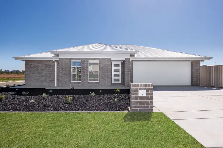 Main view of Homely unit listing, 8 Roto Street, Gobbagombalin NSW 2650