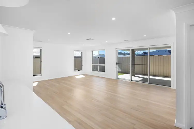 Second view of Homely unit listing, 8 Roto Street, Gobbagombalin NSW 2650