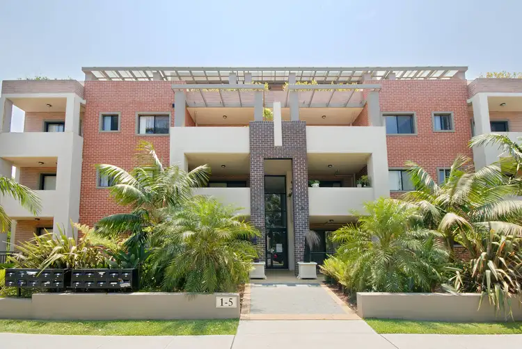Main view of Homely unit listing, 3/1-5 Rutland Street, Allawah NSW 2218