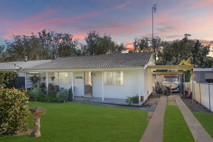 Second view of Homely house listing, 86 Cadonia Road, Tuggerawong NSW 2259