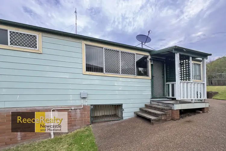 2/98 Barton Street, Mayfield NSW 2304