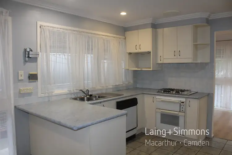 29 Pine Avenue, Bradbury NSW 2560