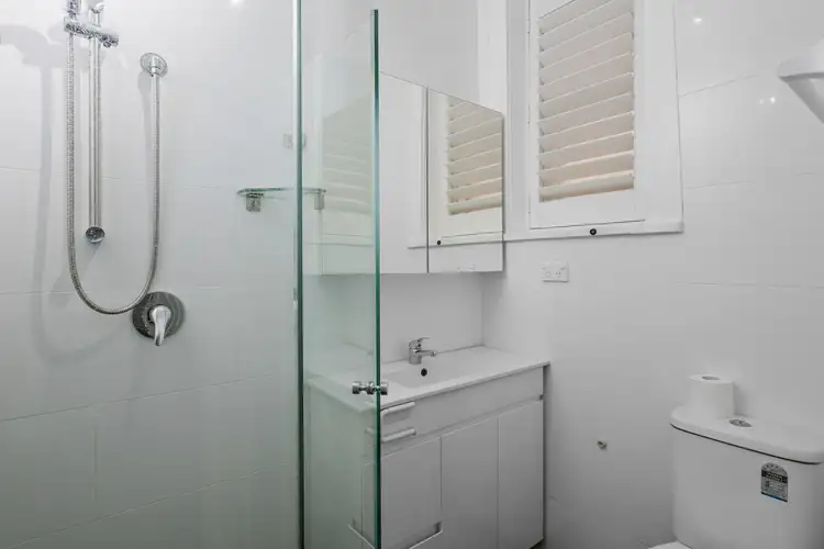 Sixth view of Homely studio listing, 8/42 Bayswater Road, Potts Point NSW 2011