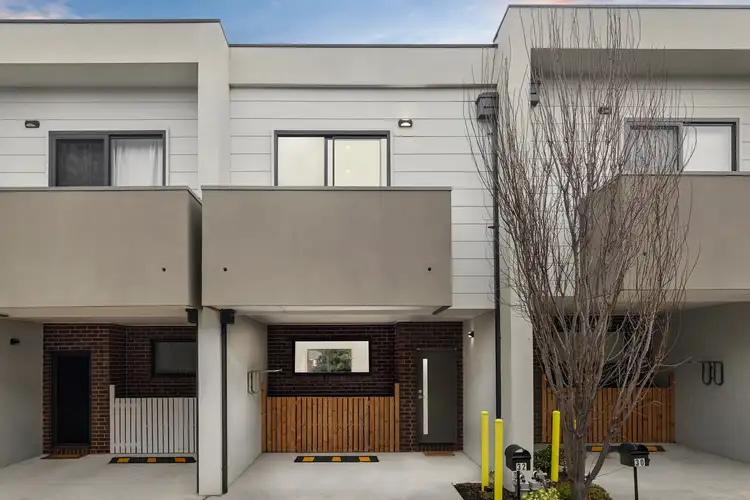 32 Jasmine Drive