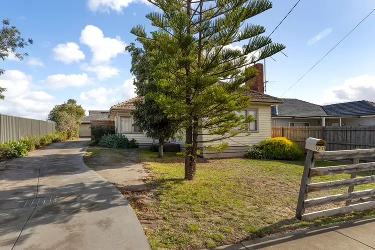 Second view of Homely unit listing, 11 Fenacre Street, Strathmore VIC 3041