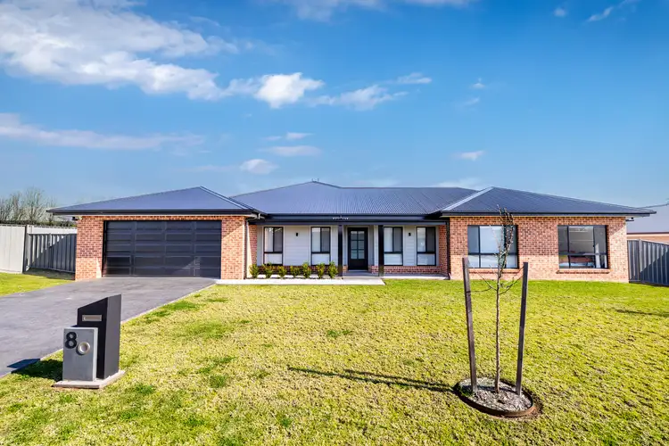 8 Hereford Crescent, Calala NSW 2340