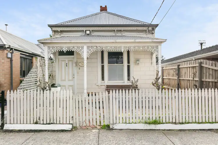 8 Alfred Street, Seddon VIC 3011