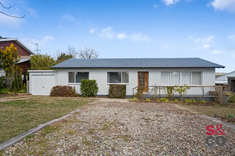 16 Lycett Street, Weston ACT 2611