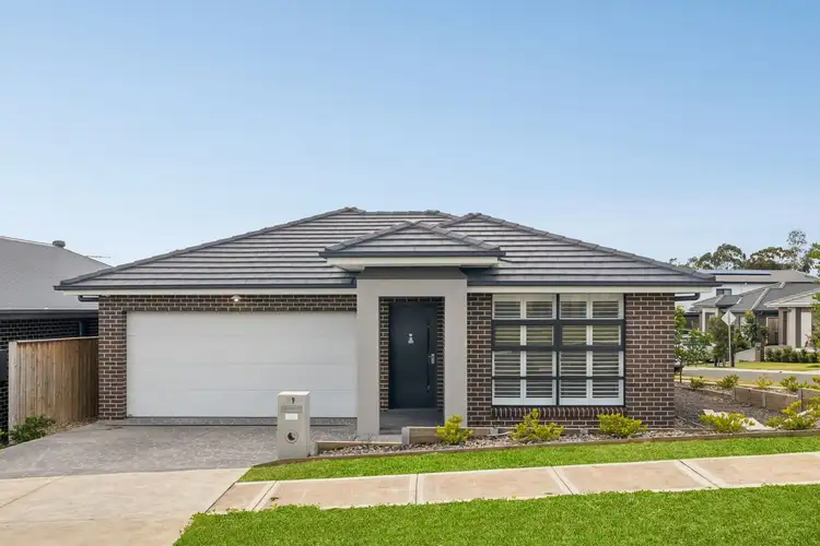 9 Inwood Street, Bradbury NSW 2560