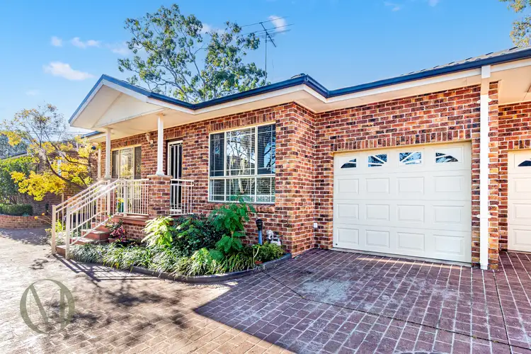 2/14 Henderson Street