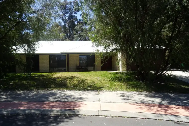 24 Samrose Road, Dalyellup WA 6230