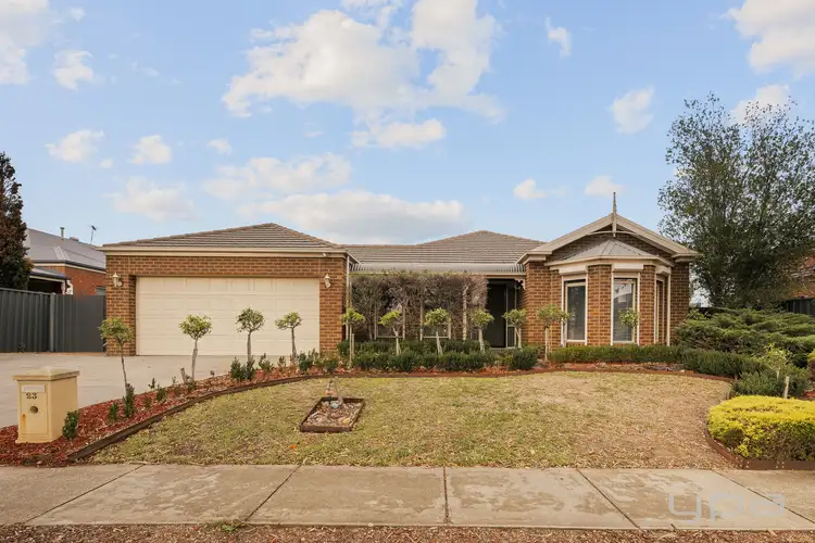 23 Eildon Avenue