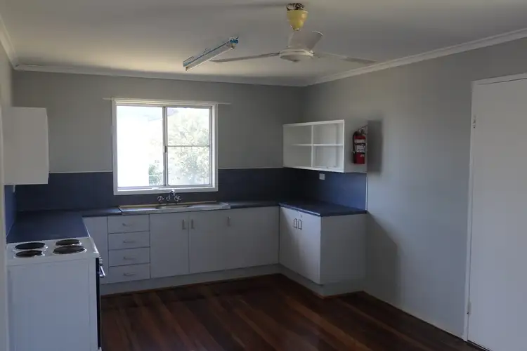 21 Blackbutt Street, Blackwater QLD 4717