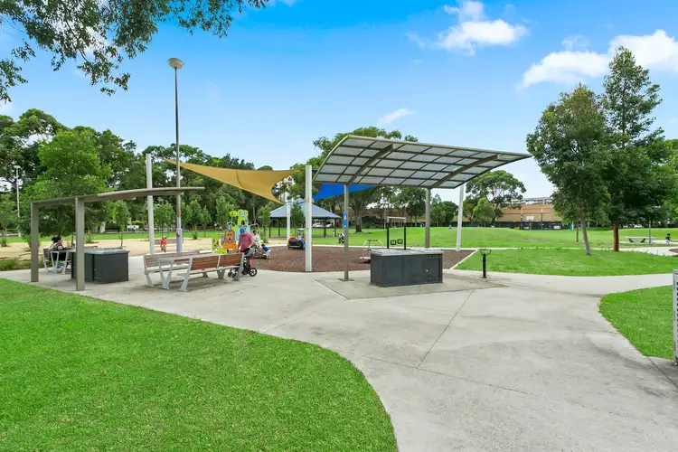 Sixth view of Homely apartment listing, 4/18 Barber Avenue, Eastlakes NSW 2018