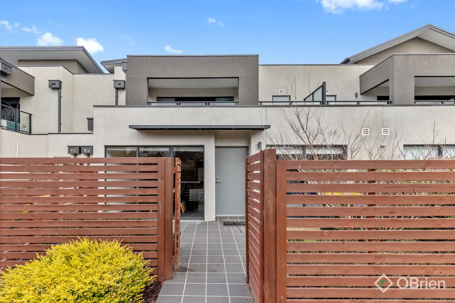 Main view of Homely apartment listing, 1/17 Grnja Way, Carrum Downs VIC 3201