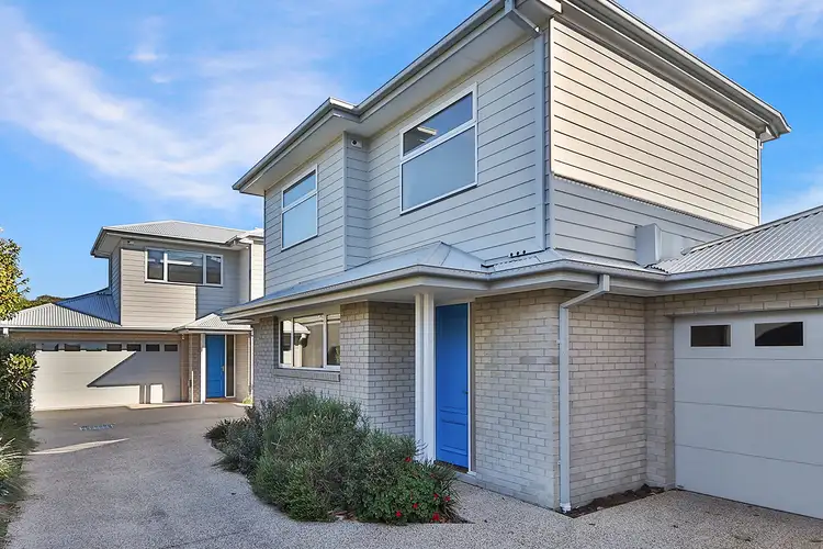 3/136 Bay Road
