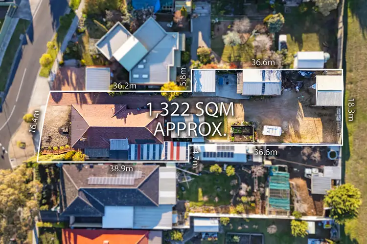 2 Hawea Court, Taylors Lakes VIC 3038