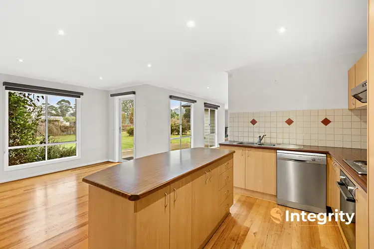 Fourth view of Homely house listing, 5 Lilian Court, Kinglake VIC 3763