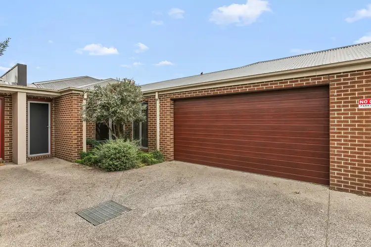 4/33 Upton Street, Altona VIC 3018