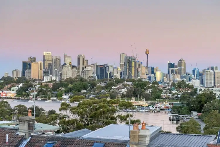 9 Dock Road, Birchgrove NSW 2041