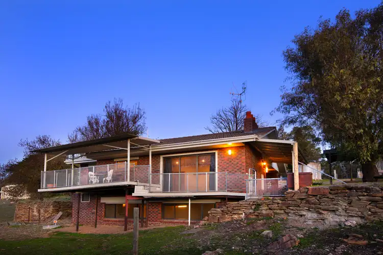 33 Greville Street, Vaughan VIC 3451