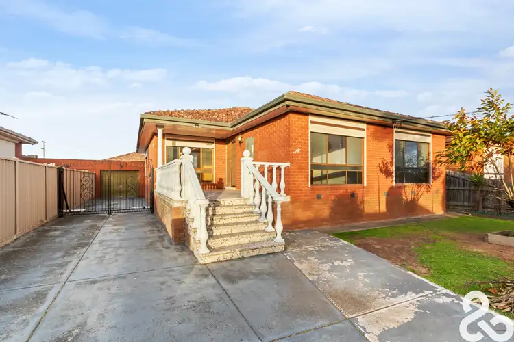 29 Bendigo Crescent, Thomastown VIC 3074