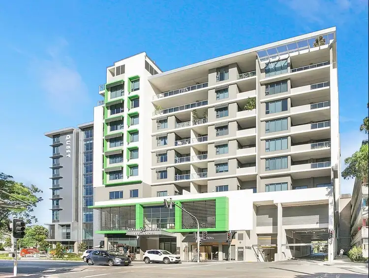 711/38C Albert Avenue