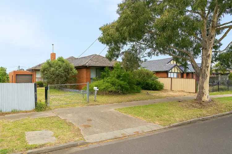 Fifth view of Homely house listing, 4 Egan Street, Deer Park VIC 3023