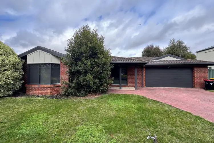 18 Chisholm Drive, Caroline Springs VIC 3023