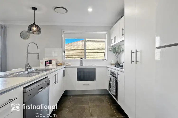 Sixth view of Homely house listing, 10 McAlroy Place, Goulburn NSW 2580